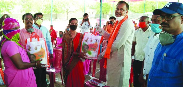 ಕೊರೊನಾ ವಾರಿಯರ್ಸ್ ಕಾರ್ಯ ಅನನ್ಯವಾಗಿದೆ